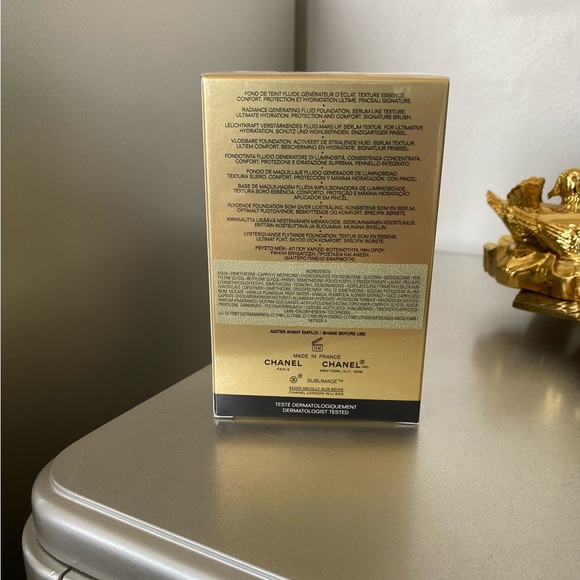 CHANEL SUBLIMAGE L’ESSENCE DE TEINT B30 40 ml - Picture 3 of 3